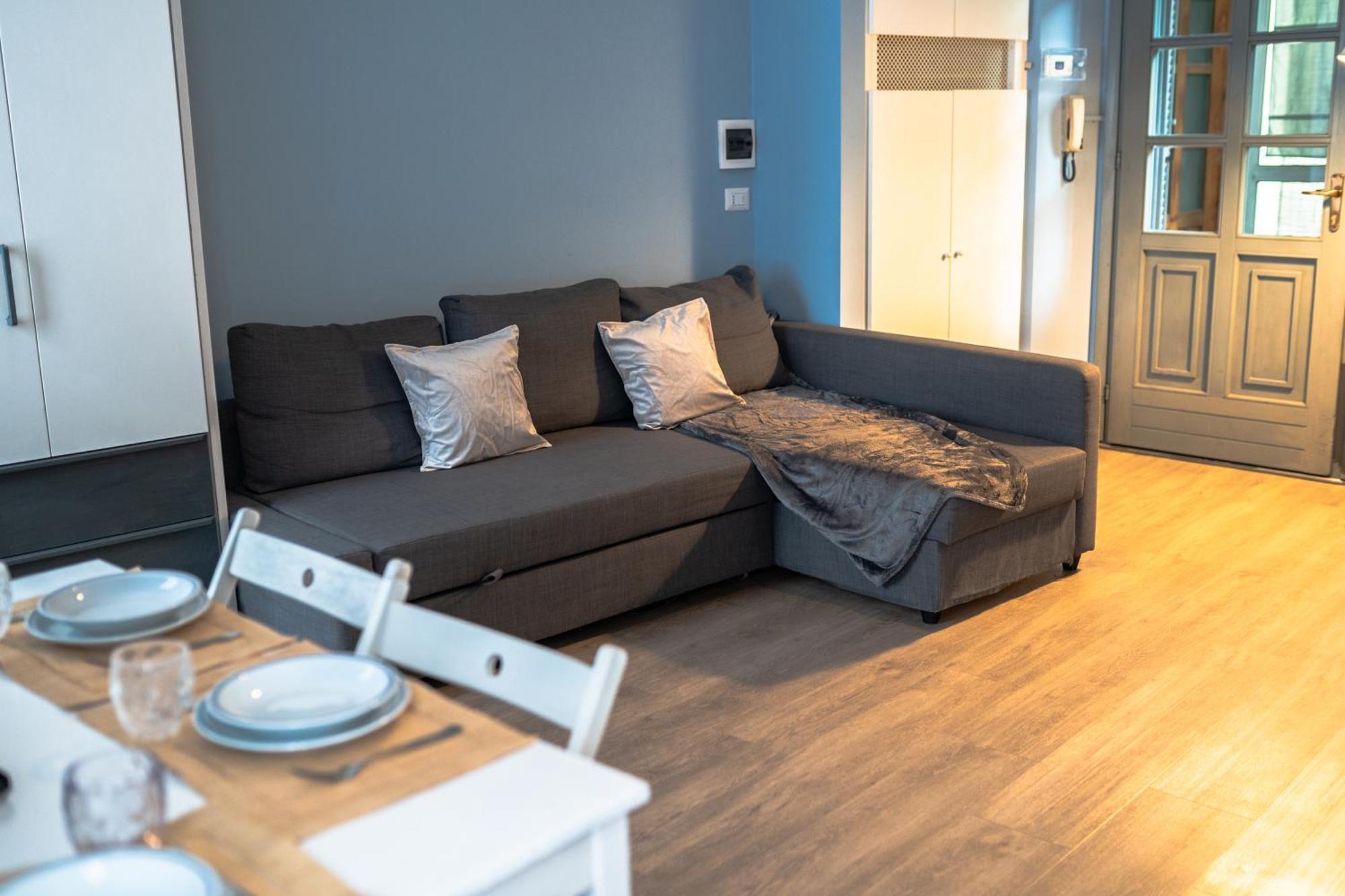 Cozy Duomo Retreat Apartment Como Exterior photo