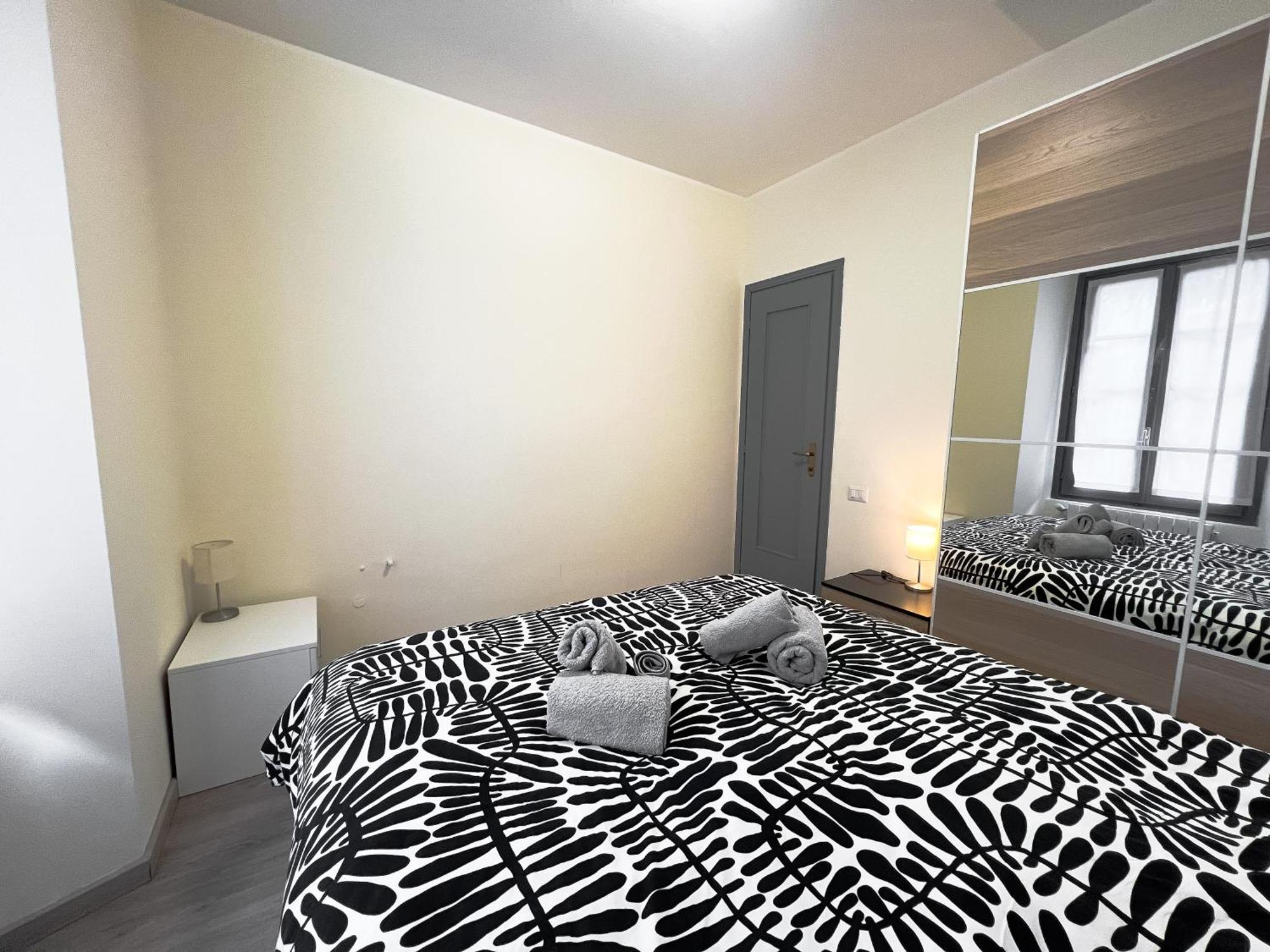 Cozy Duomo Retreat Apartment Como Exterior photo